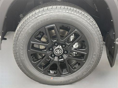 New 2026 Toyota Tundra SR5 image 9