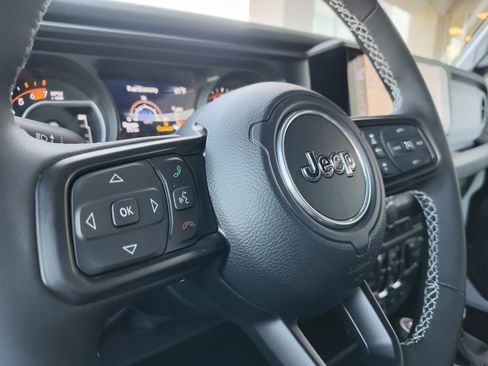 New 2025 Jeep Wrangler Willys image 21