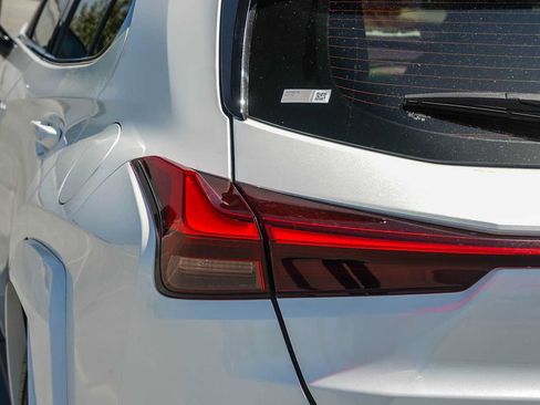 Used 2021 Lexus UX 250h w/ Premium Package AWD/4WD image 8