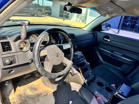 Used 2010 Dodge Charger Police RWD image 12