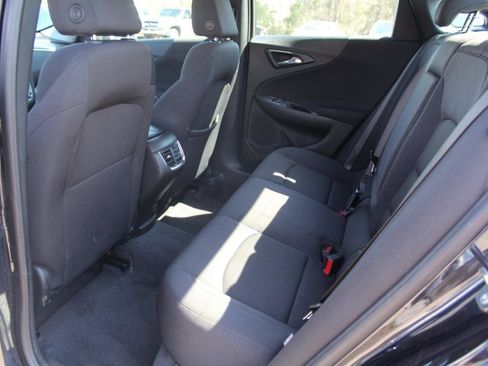 Used 2023 Chevrolet Malibu LT FWD image 5