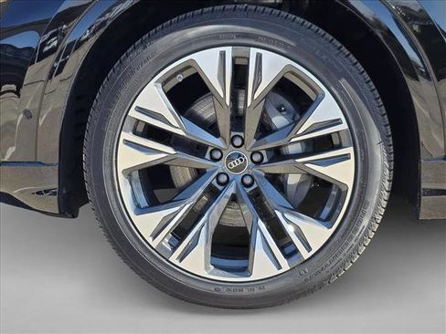 New 2026 Audi Q8 Premium Plus image 8