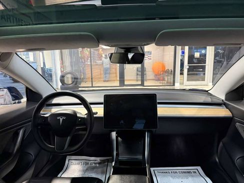 Used 2020 Tesla Model 3 Long Range image 73