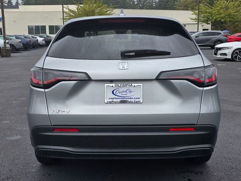 New 2026 Honda HR-V LX image 25