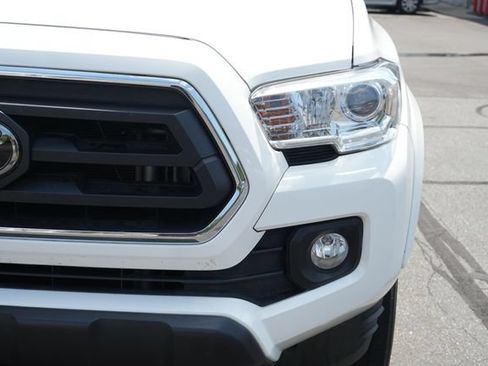 Used 2023 Toyota Tacoma SR5 RWD image 5