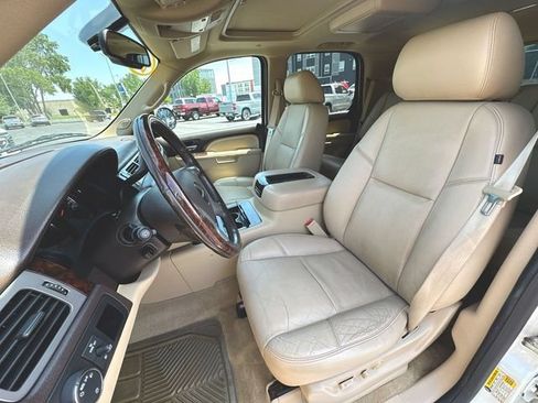 Used 2014 GMC Yukon Denali AWD/4WD image 19