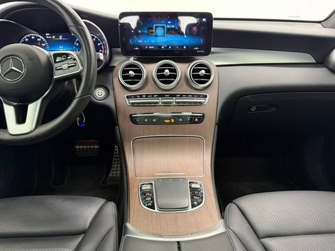Certified 2021 Mercedes-Benz GLC 300 image 38