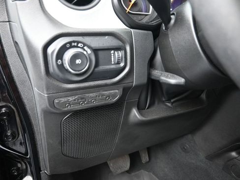 New 2024 Jeep Wrangler Unlimited Sport image 12