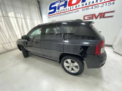 Used 2016 Jeep Compass Sport w/ Power Value Group AWD/4WD image 9