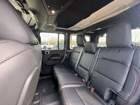 New 2026 Jeep Wrangler Unlimited Rubicon AWD/4WD image 18