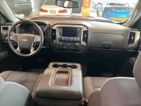 Used 2018 Chevrolet Silverado 1500 LT w/ All Star Edition image 20