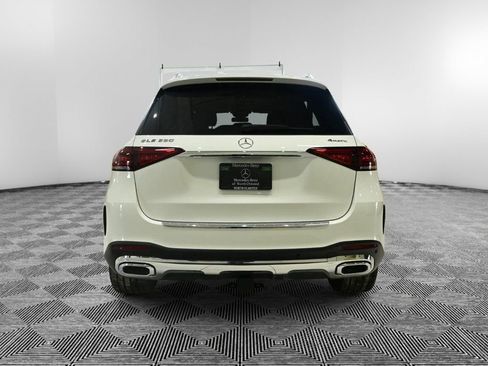 Certified 2023 Mercedes-Benz GLE 350 4MATIC image 4