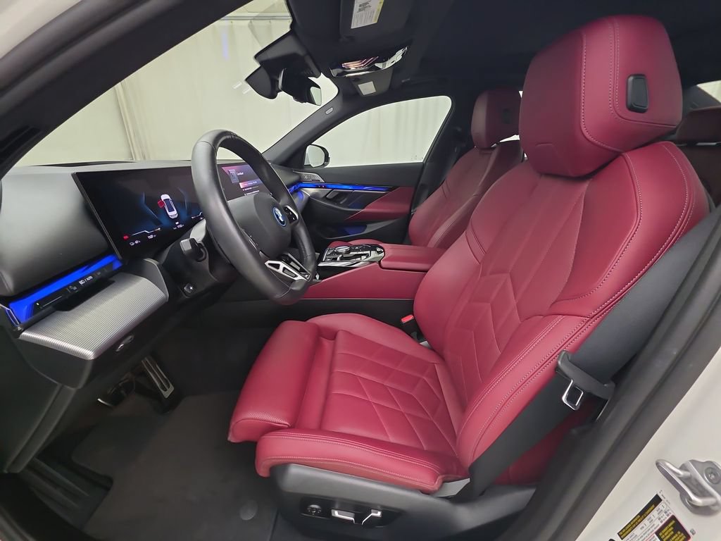 Certified 2025 BMW i5 M60 w/ M Sport Package AWD/4WD image 12