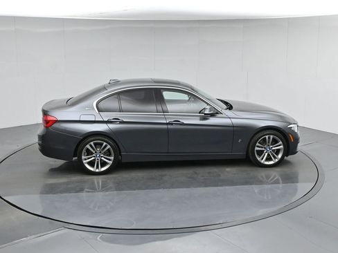 Used 2018 BMW 330e w/ Convenience Package image 46