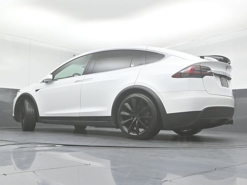 Used 2020 Tesla Model X Long Range image 27