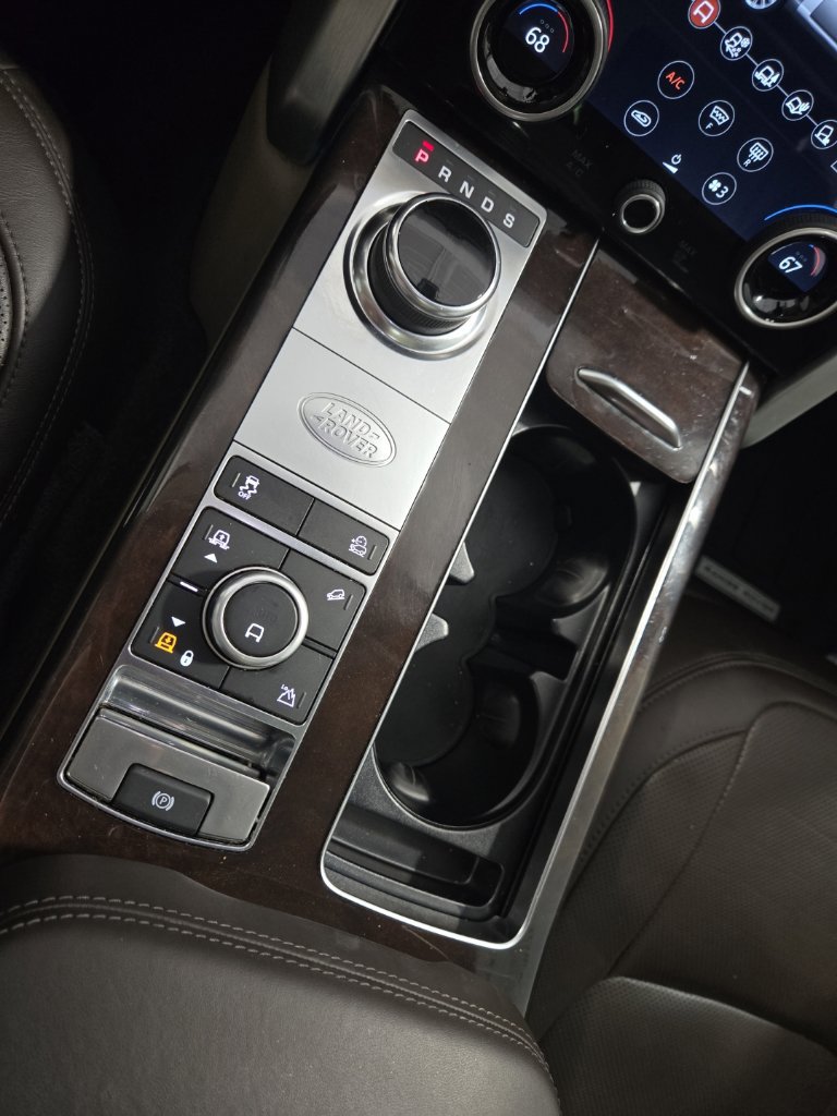 Used 2019 Land Rover Range Rover HSE AWD/4WD image 14