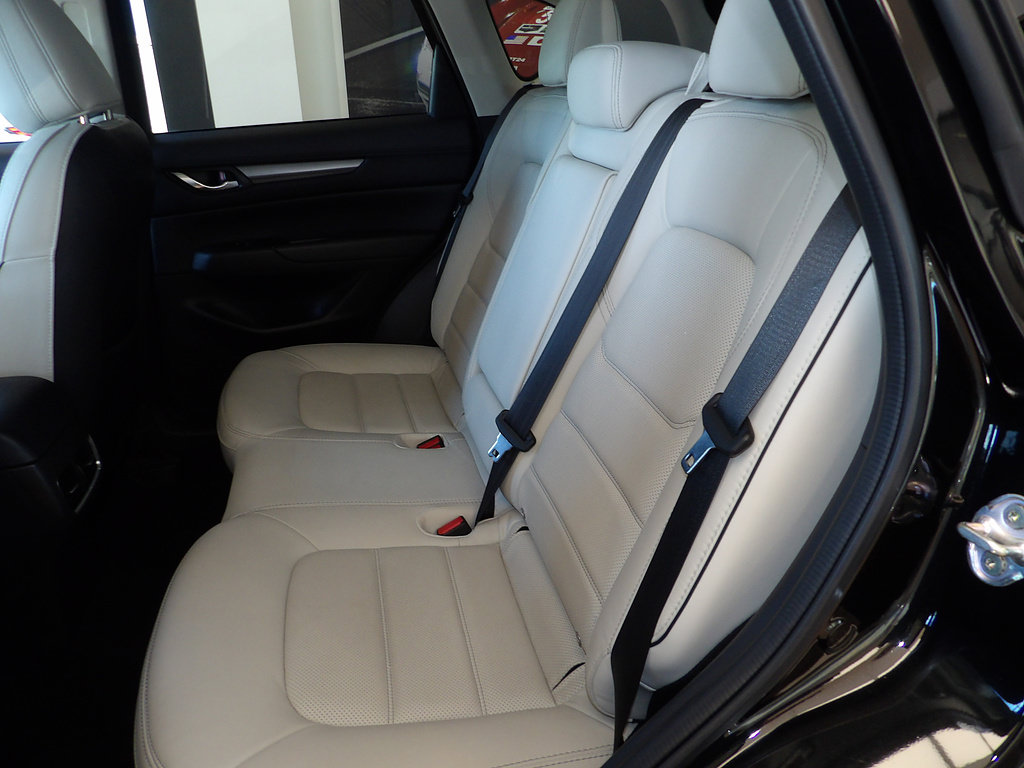 Certified 2024 MAZDA CX-5 AWD 2.5 S w/ Preferred Package image 22