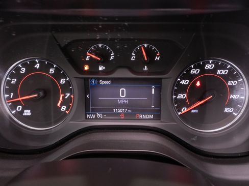Used 2021 Chevrolet Camaro LT w/ RS Package RWD image 24