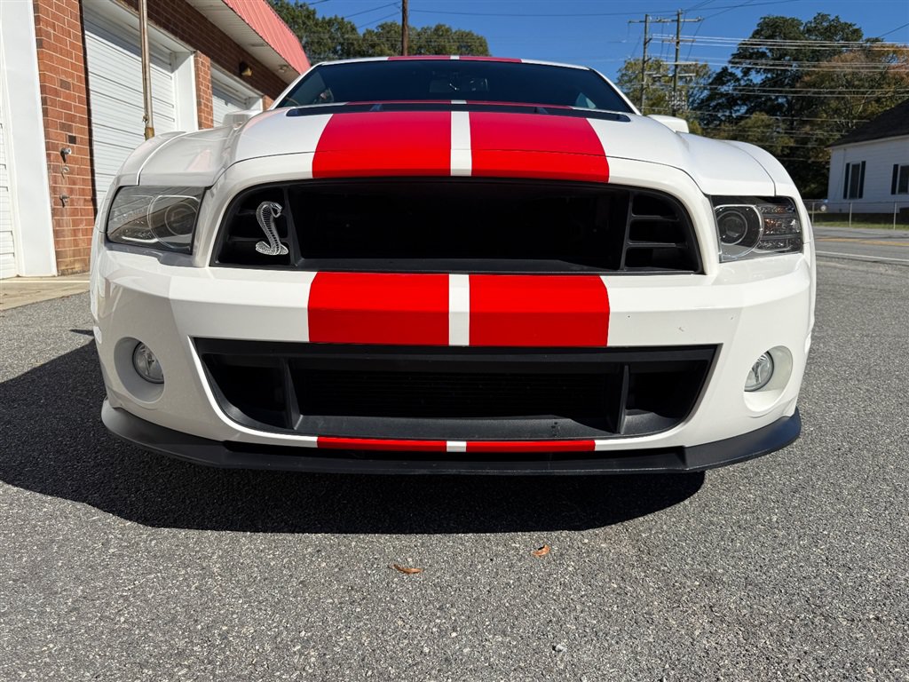 Used 2013 Ford Mustang Shelby GT500 RWD image 11
