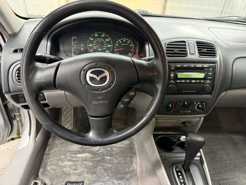 Used 2003 MAZDA Protege LX image 13