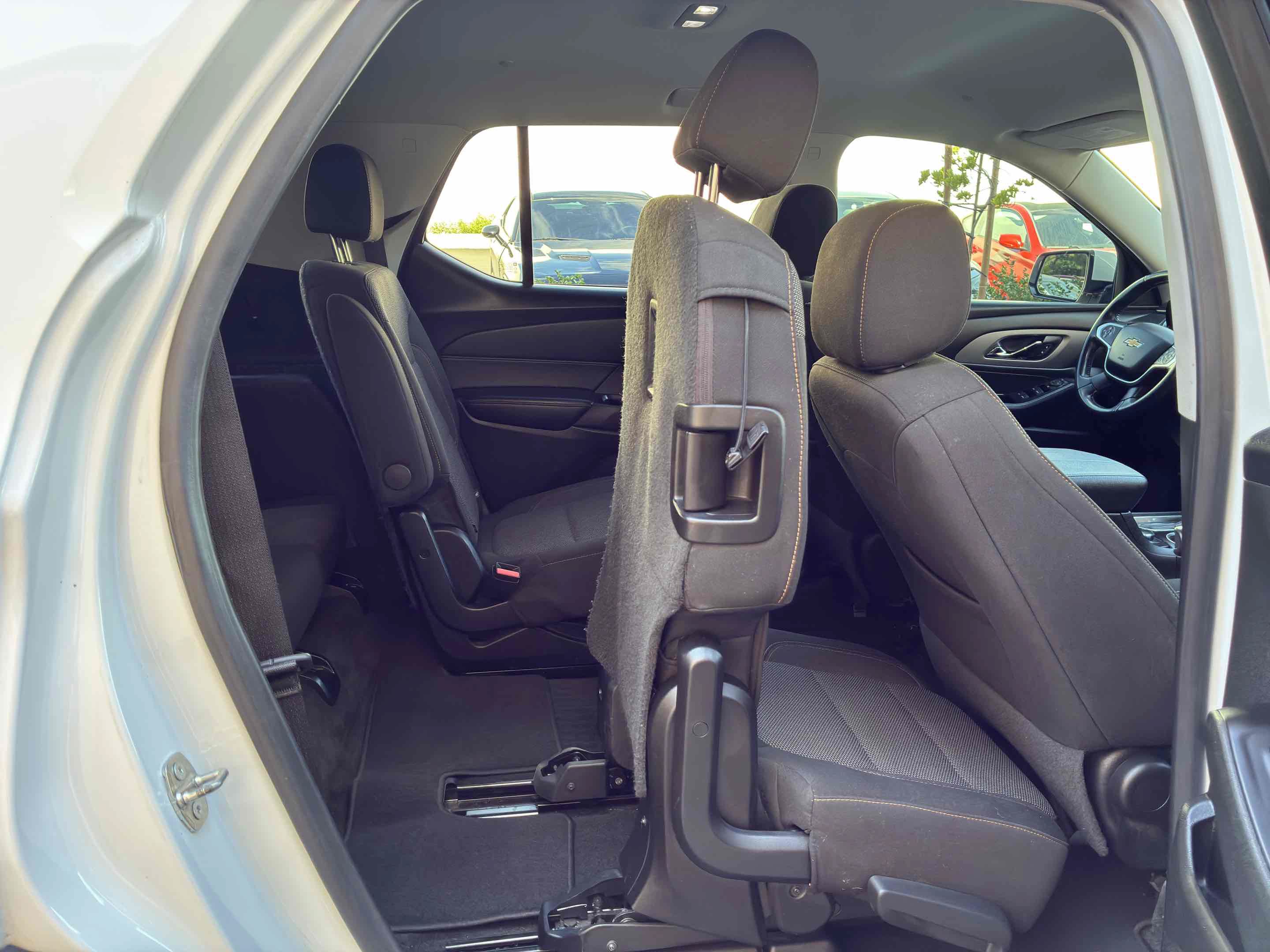 Used 2019 Chevrolet Traverse LT FWD image 56