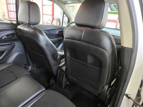 Used 2017 Buick Encore Preferred FWD image 25