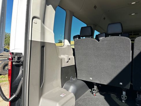 New 2025 Ford Transit 350 XL image 31