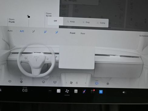 Used 2022 Tesla Model Y Long Range AWD/4WD image 32