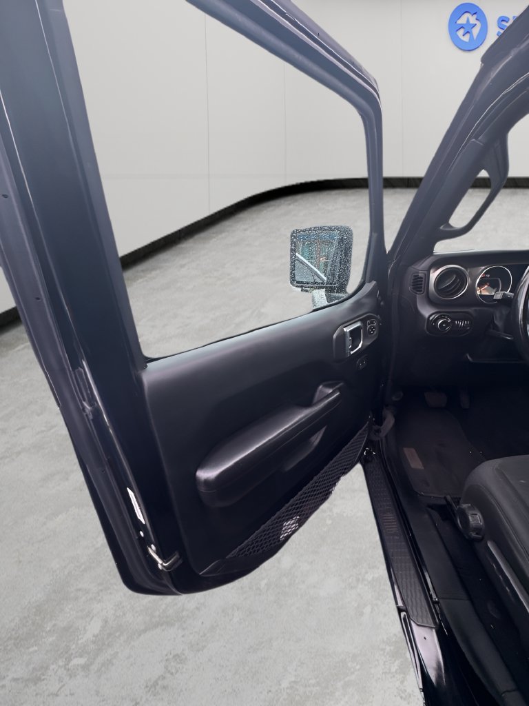 Used 2019 Jeep Wrangler Unlimited Sport S AWD/4WD image 11