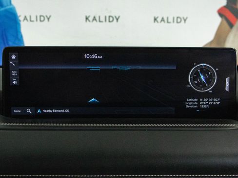 Used 2024 Genesis GV80 2.5T image 5