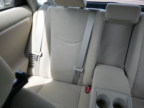 Used 2012 Toyota Prius Two FWD image 12