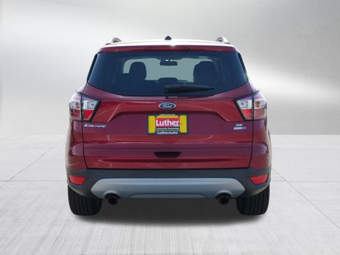 Used 2018 Ford Escape SE image 6