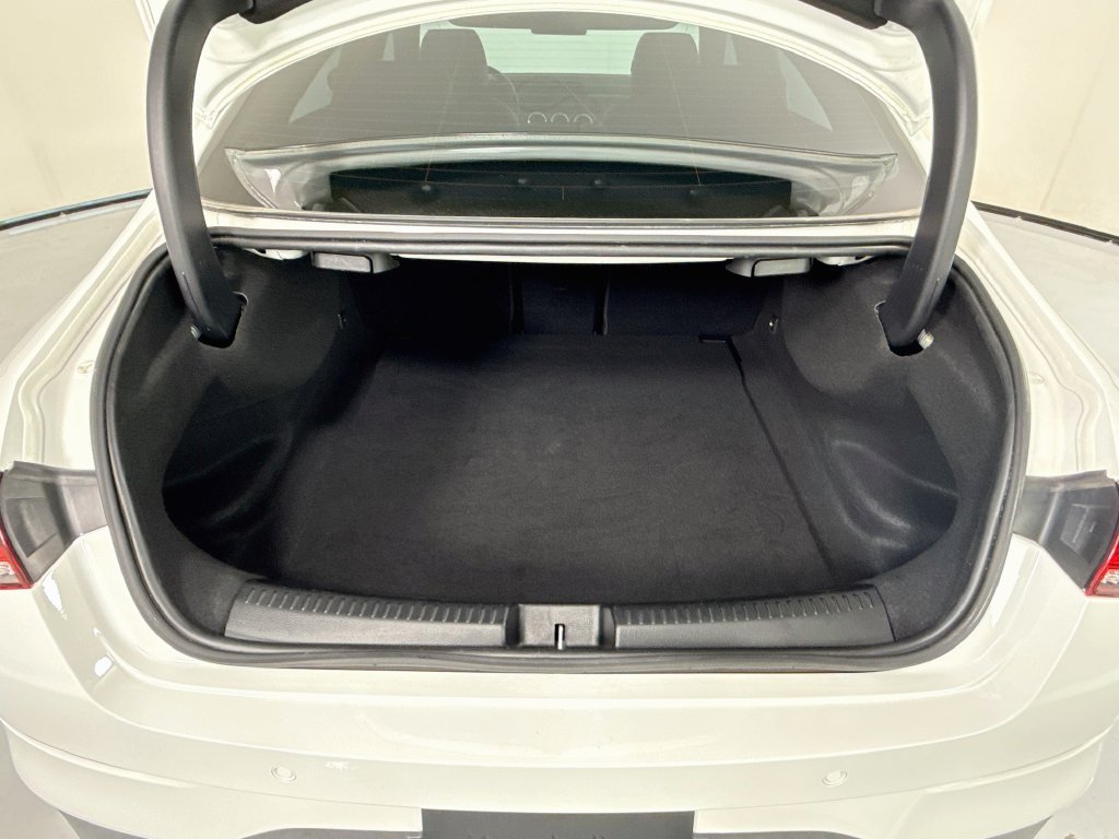 Used 2023 Mercedes-Benz CLA 250 image 28
