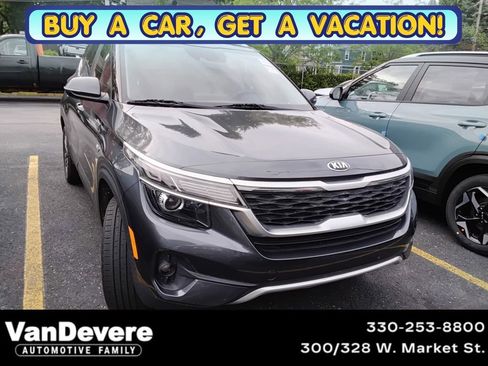 Used 2021 Kia Seltos S AWD/4WD image 1