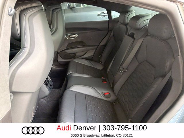 Used 2024 Audi RS e-tron GT w/ Carbon Performance Package AWD/4WD image 7