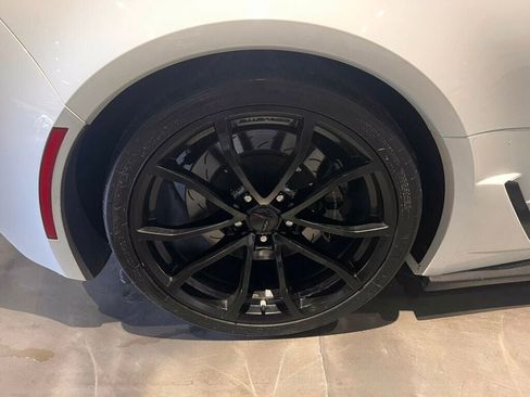 Used 2017 Chevrolet Corvette Grand Sport RWD image 13