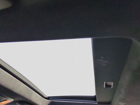 Used 2021 Dodge Charger SRT Hellcat w/ Harman/Kardon Audio Group image 23