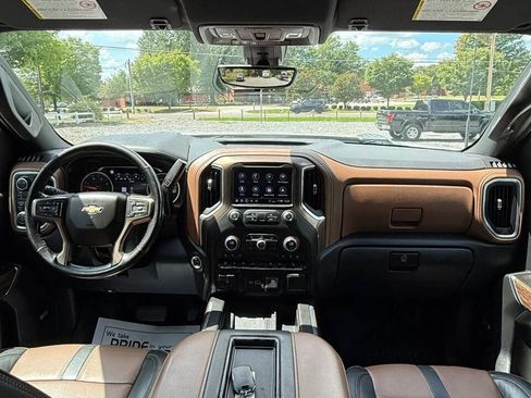 Used 2020 Chevrolet Silverado 2500 High Country w/ Z71 Off-Road Package AWD/4WD image 28