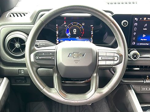 Used 2023 Chevrolet Colorado Trail Boss w/ Technology Package AWD/4WD image 21