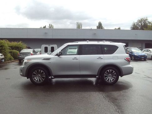 Used 2019 Nissan Armada SL w/ Premium Package AWD/4WD image 2