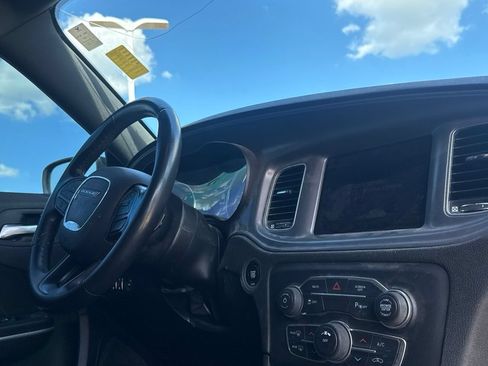 Used 2023 Dodge Charger SXT RWD image 29