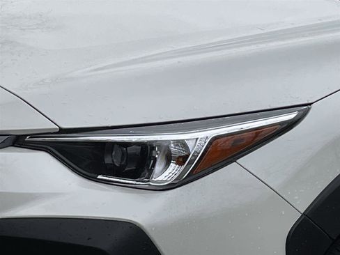 Certified 2024 Subaru Crosstrek 2.0i Premium image 9