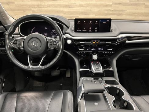 Used 2023 Acura MDX Technology image 2