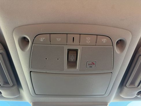 Used 2020 Nissan Armada SL w/ Premium Package image 25