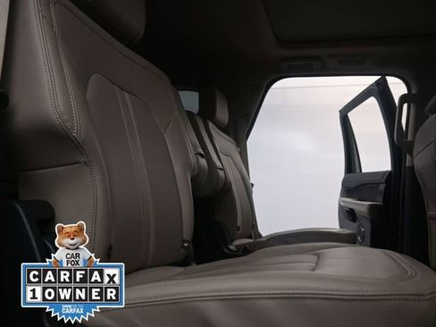 Used 2023 Ford Expedition Limited image 20