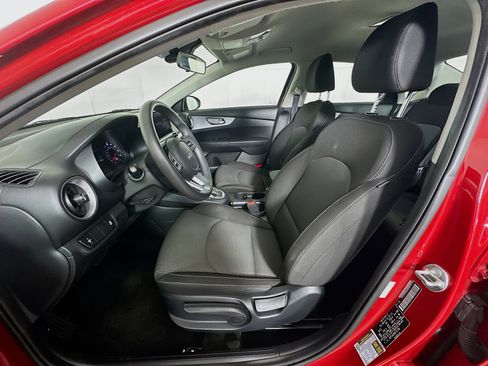 Used 2024 Kia Forte LXS image 13