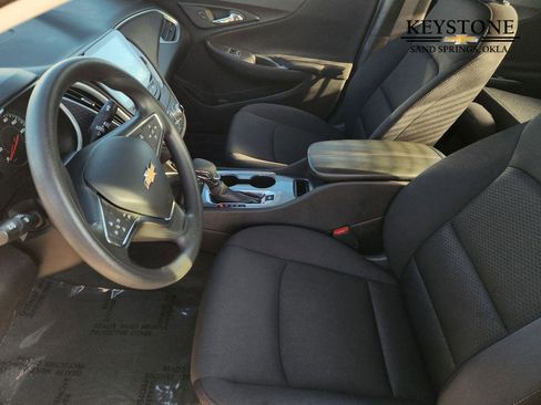 Used 2024 Chevrolet Malibu LT image 14