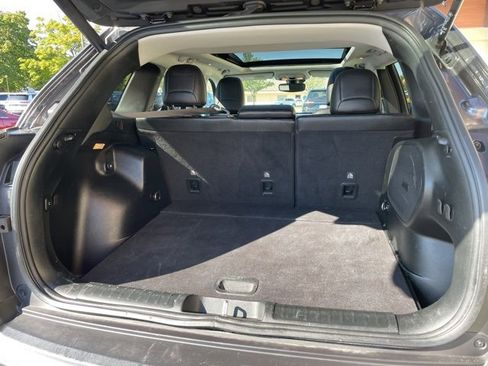 Certified 2022 Jeep Cherokee Limited image 17