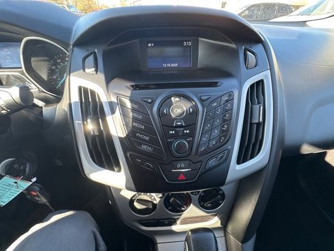 Used 2014 Ford Focus SE image 17
