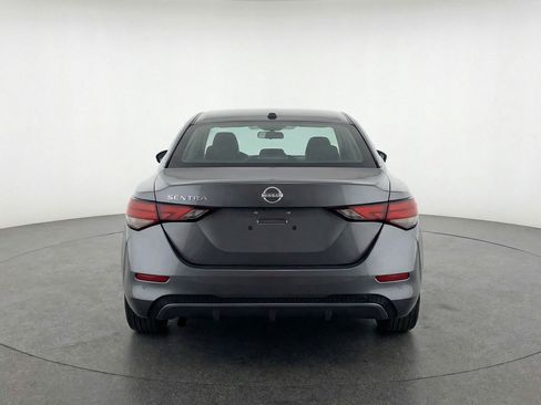 Used 2025 Nissan Sentra SV image 7